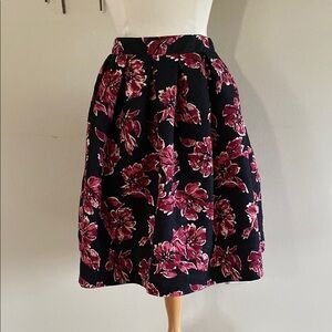 Forever 21 Bubble Pleated Midi Skirt Pink Black